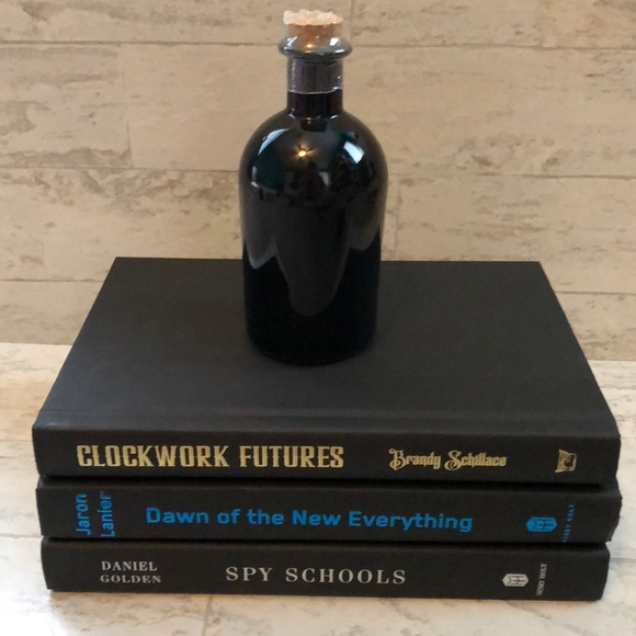 Spooky Witchcraft Evil Black Cat Potion Apothecary Glass Bottle Decoration - Picture 2 of 12